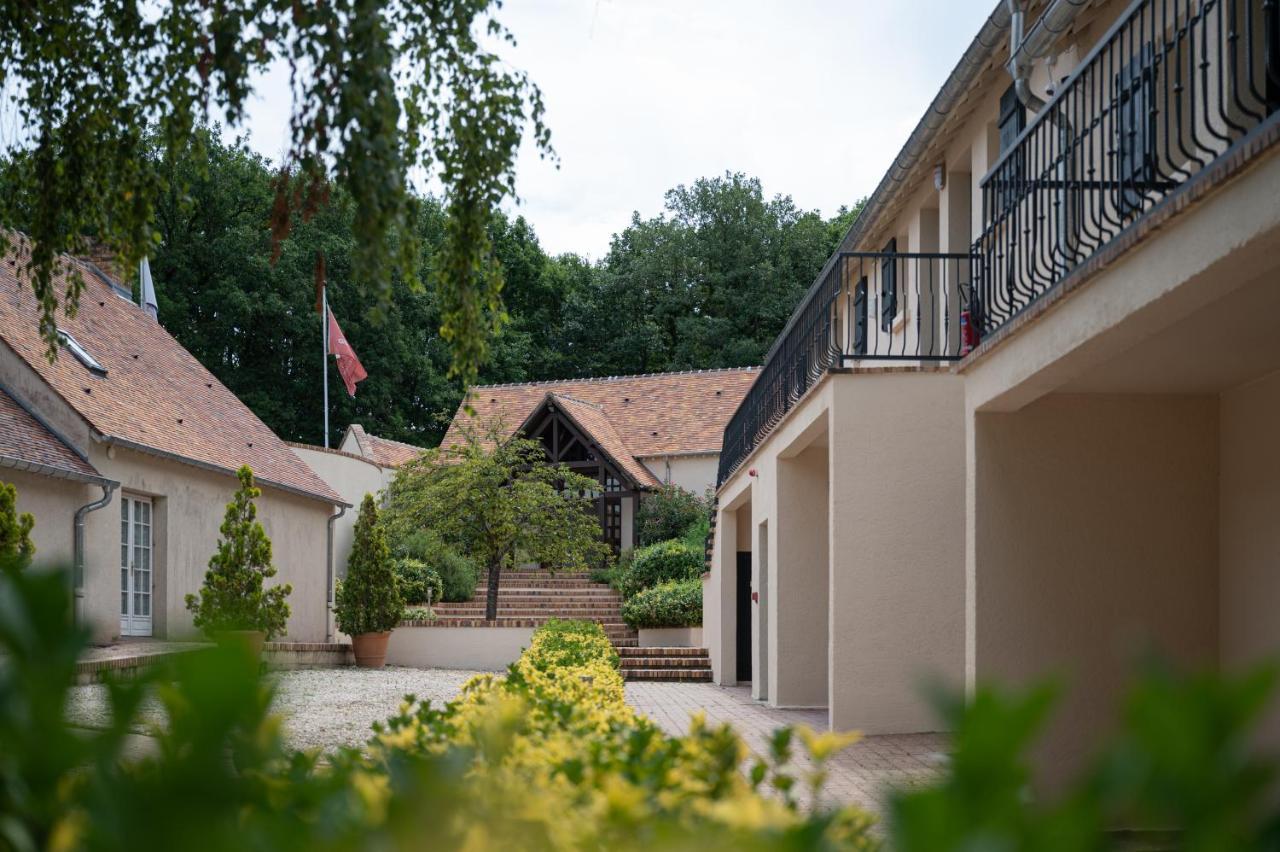 Domaine Et Golf De Vaugouard - La Maison Younan Fontenay-sur-Loing Esterno foto